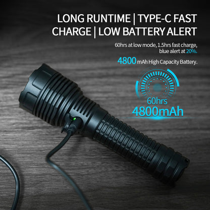 Lampe torche tactique PoleShine - 2100 lumens | Faisceau 600m | 4 modes | Stroboscope | Rechargeable | Batterie 4800 mAh | Étanche | C8S-M